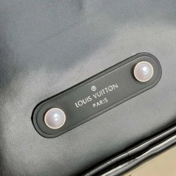 LV M13992 Louis Vuitton Keepall Cargo Bandoulière 50 Bag Black