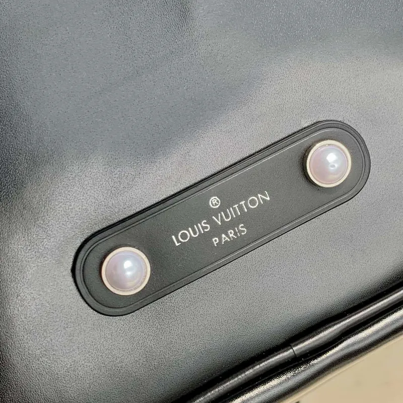 LV M13992 Louis Vuitton Keepall Cargo Bandoulière 50 Bag Black