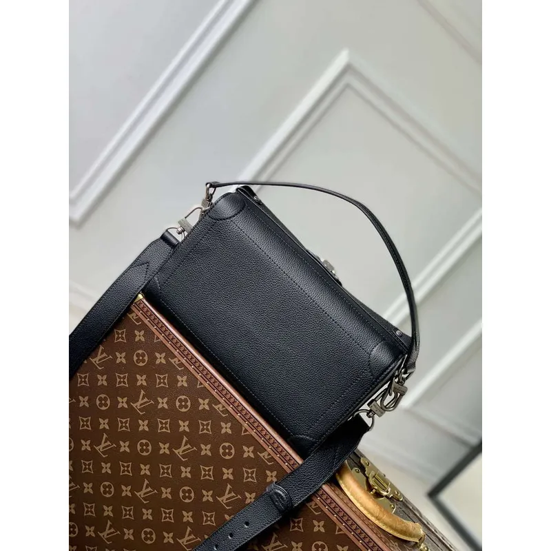 LV M11615 Louis Vuitton Soul Trunk East West Bag Black