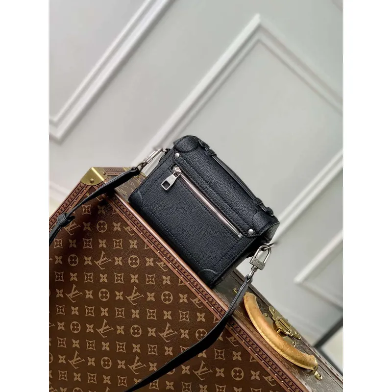 LV M11516 Louis Vuitton Soul Trunk Bag Black
