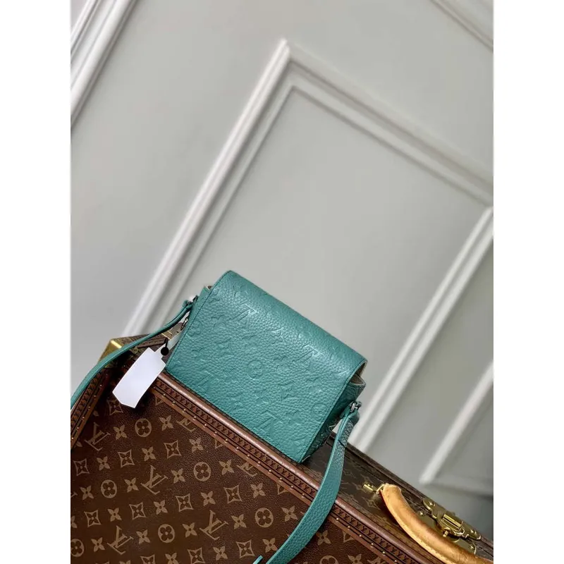 LV M13889 Louis Vuitton Steamer Wearable Wallet Misty Lake Green