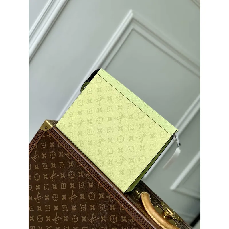 LV M14011 Louis Vuitton Pochette Voyage MM Bag Lemon Green