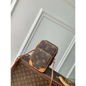 LV M14024 Louis Vuitton Amazone Cross body Bag Monogram