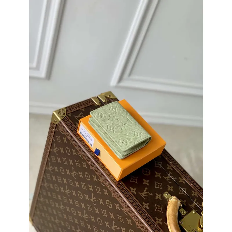 Louis Vuitton M13619 LV x TM Carteira Cléa Green Tea