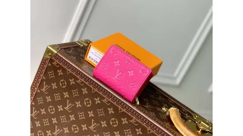 Louis Vuitton M14140 LV x TM Carteira Cléa Rose Red – Compact Luxury With Murakami Flair