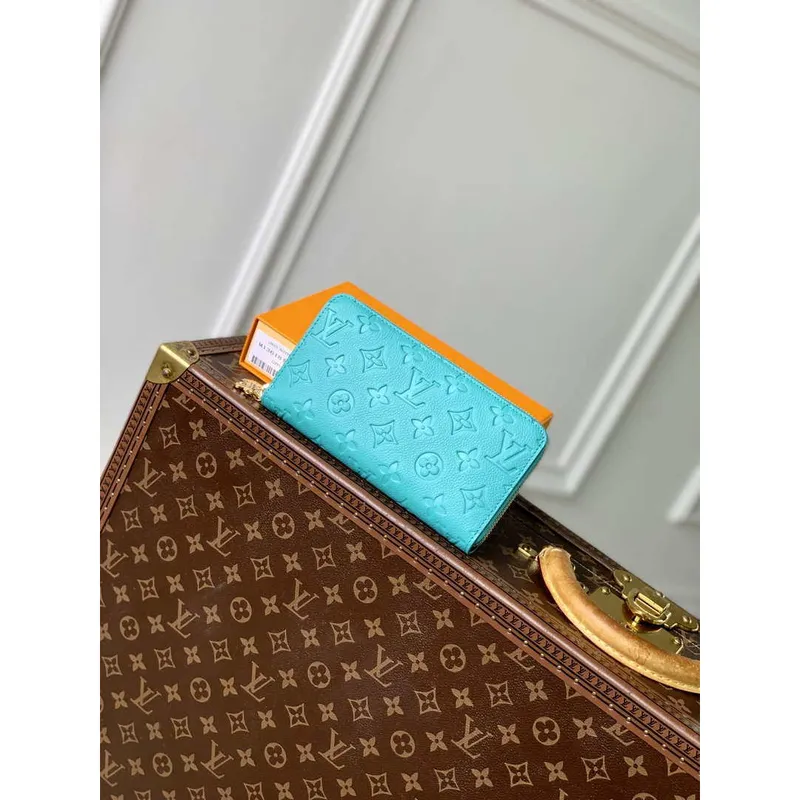 Louis Vuitton M13618 LV x TM Zippy Wallet Monogram Blue