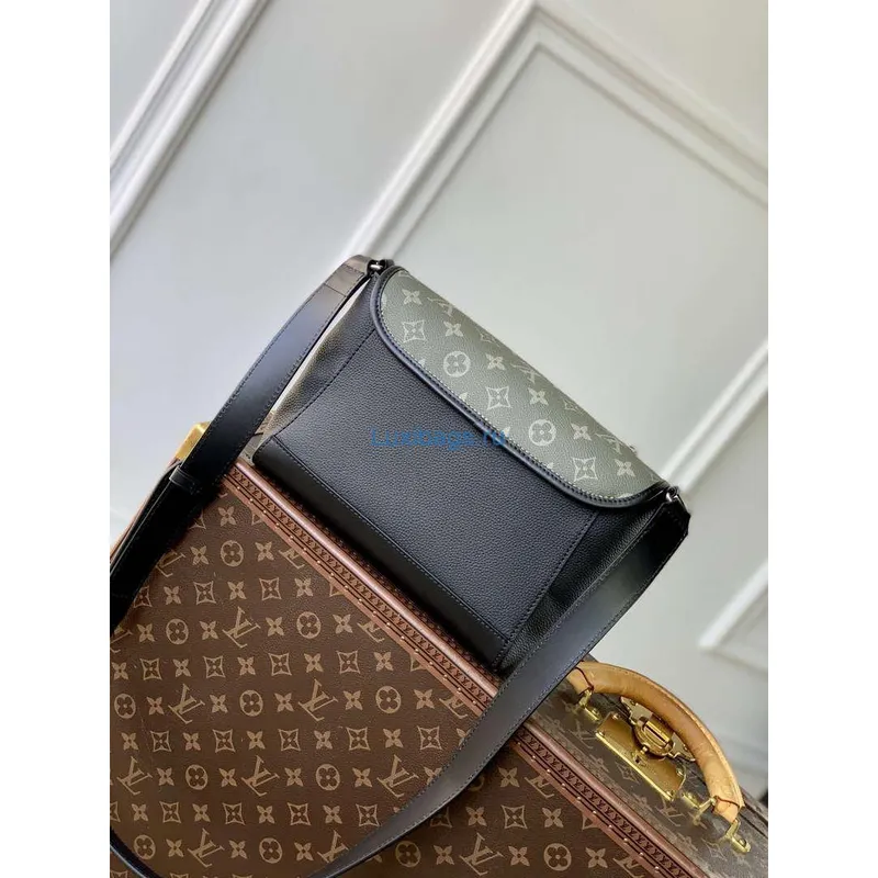 Louis Vuitton LV M12681 Pulse Messenger Monogram Leather Black and Green