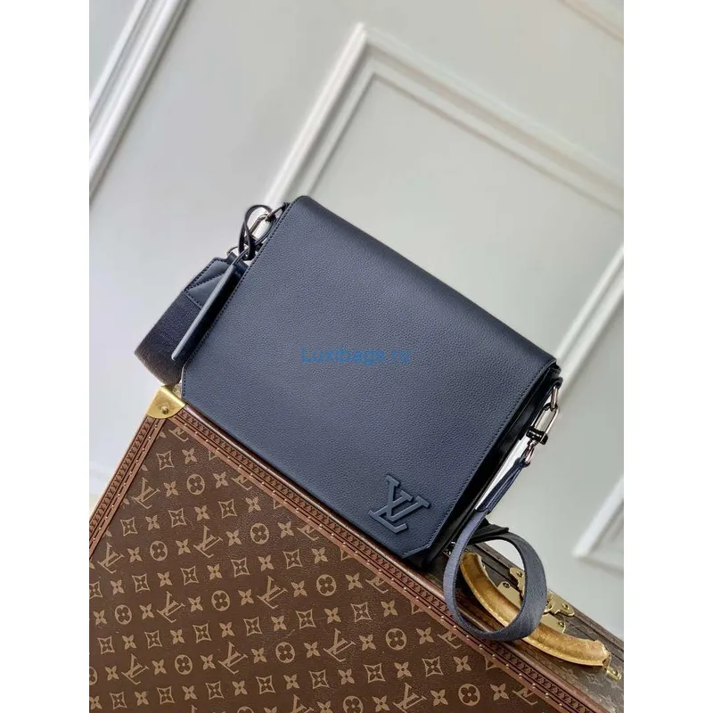 Louis Vuitton LV M11599 Takeoff Messenger MM Navy Blue