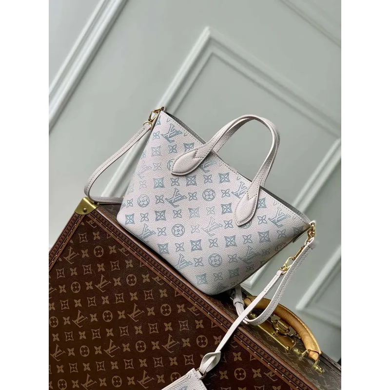 LV M12088 Louis Vuitton Blossom PM Mahina Leather Bag Brume Gray