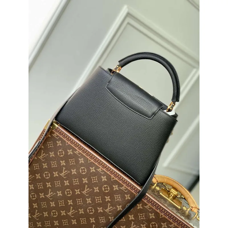 LV M12345 Louis Vuitton Capucines MM Handbag Black