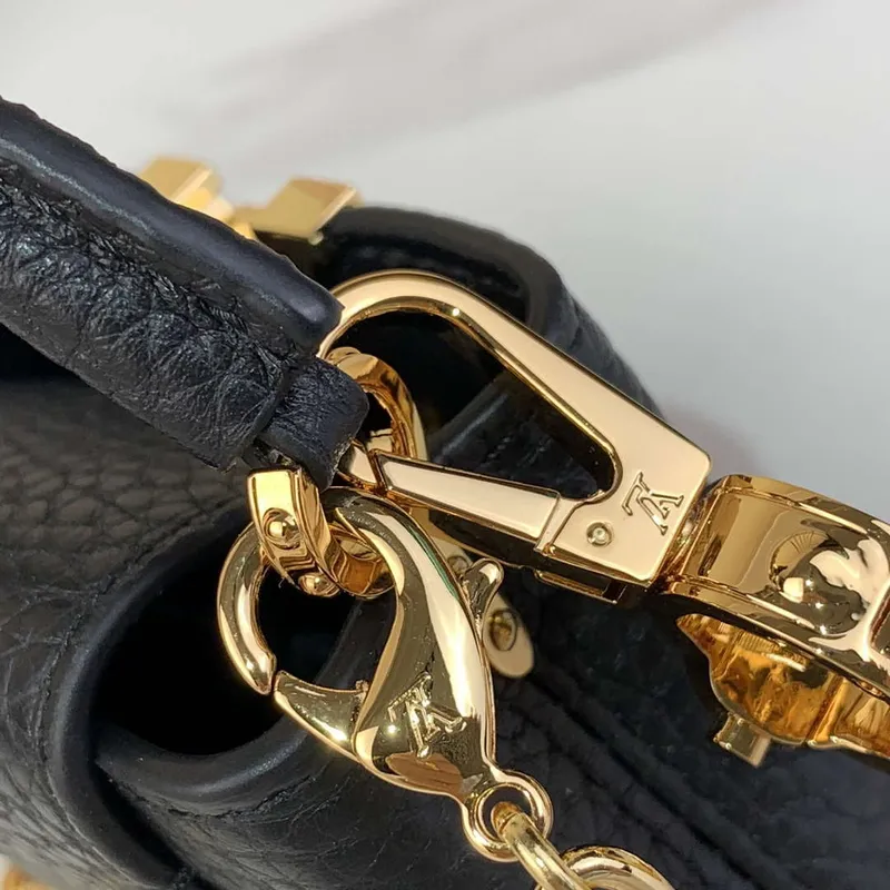 LV M02132 Louis Vuitton Capucines Micro Bag Black