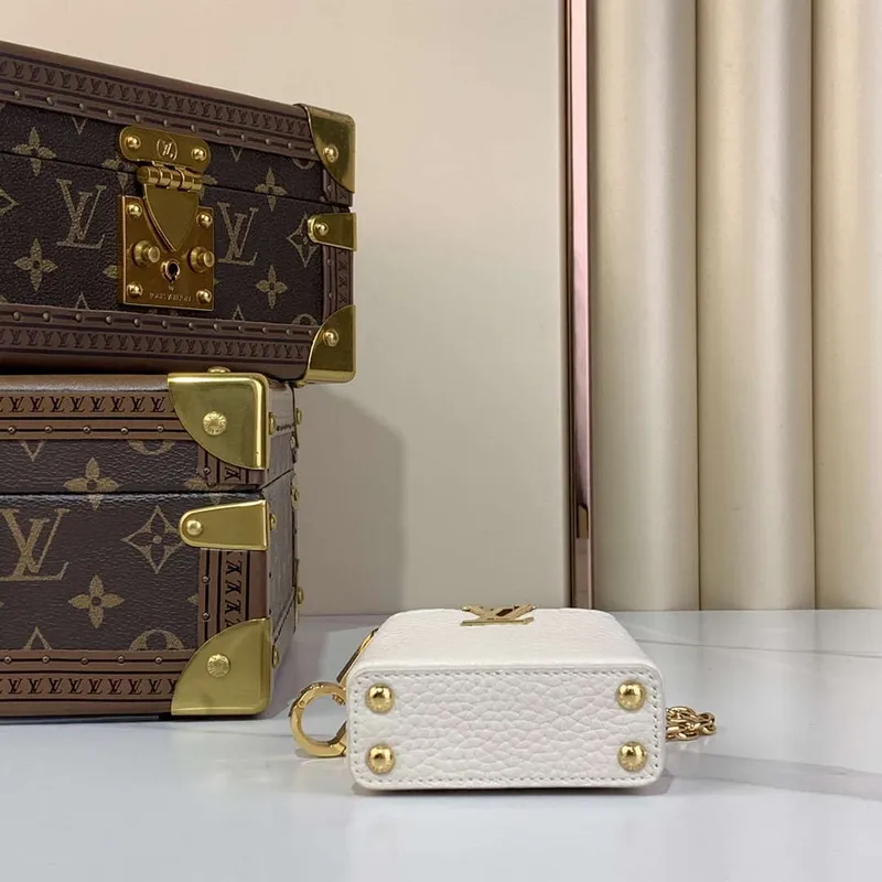 LV M02132 Louis Vuitton Capucines Micro Bag White