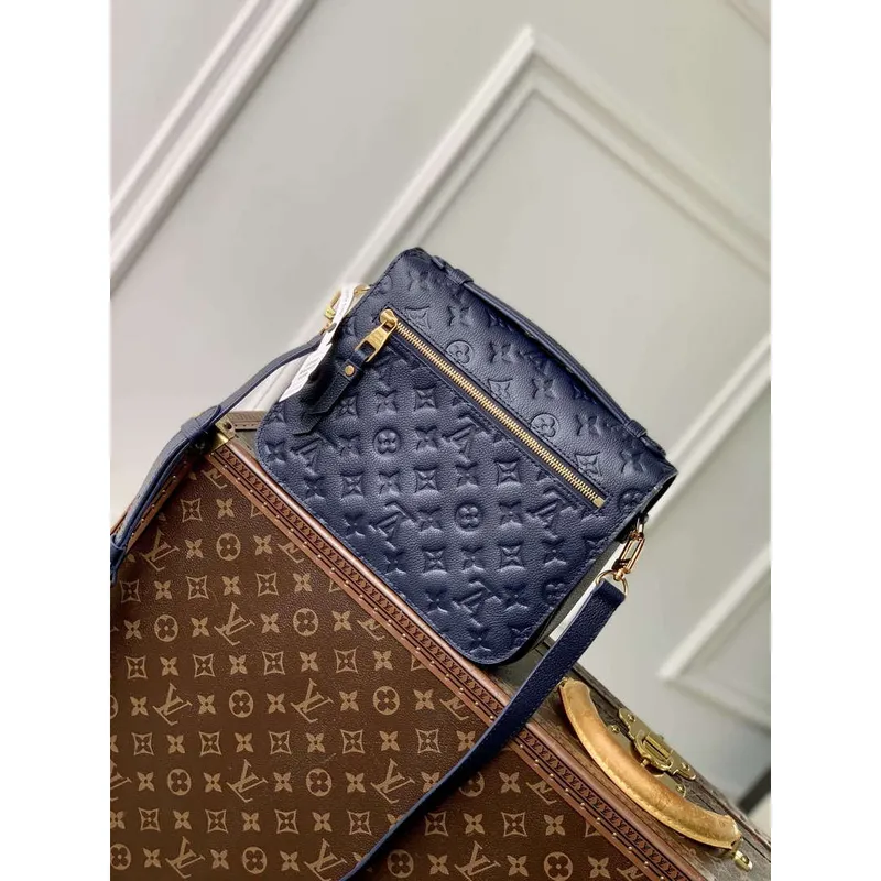 LV M41487 Louis Vuitton Pochette Métis Handbag Dark Blue
