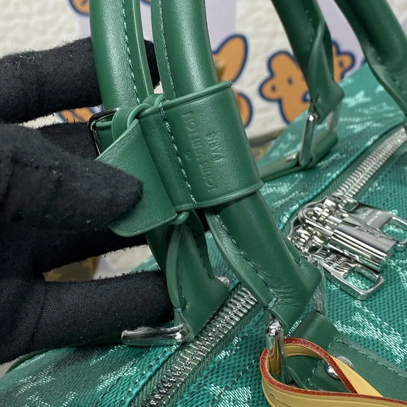 LV M12687 Louis Vuitton Keepall Bandoulière 50 City Bag Green