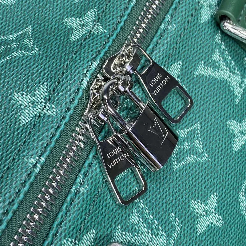 LV M12687 Louis Vuitton Keepall Bandoulière 50 City Bag Green