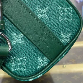 LV M12684 Louis Vuitton Keepall Bandoulière 25 City Bag Green