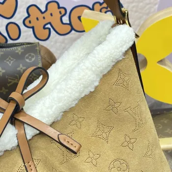 LV M11843 Louis Vuitton CarryAll PM Suede leather Bag Beige