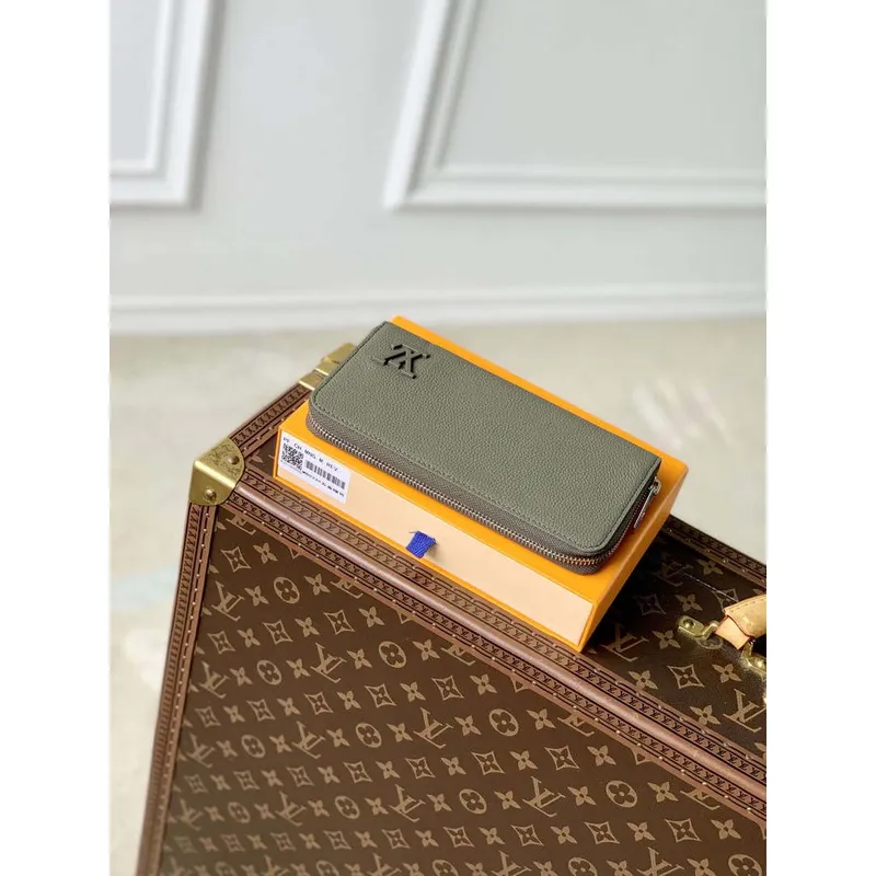 LV M80334 Louis Vuitton Zippy Wallet Horizontal Dark Green