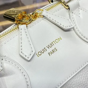 LV M23061 Louis Vuitton Lock It MM Bag Crème Beige