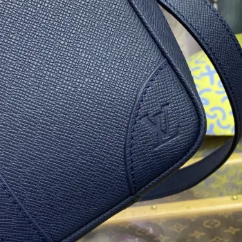 LV M30975 Louis Vuitton Porte Documents Voyage PM Midnight Blue