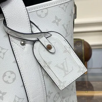 LV M30919 Louis Vuitton Weekend NM Tote Bag Optic White