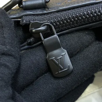 LV M59960 Louis Vuitton Sac Plat Cross Bag Embossed Taurillon Monogram cowhide leather