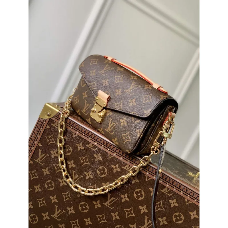 LV M46279 Louis Vuitton Pochette Métis East West Bag Monogram Canvas