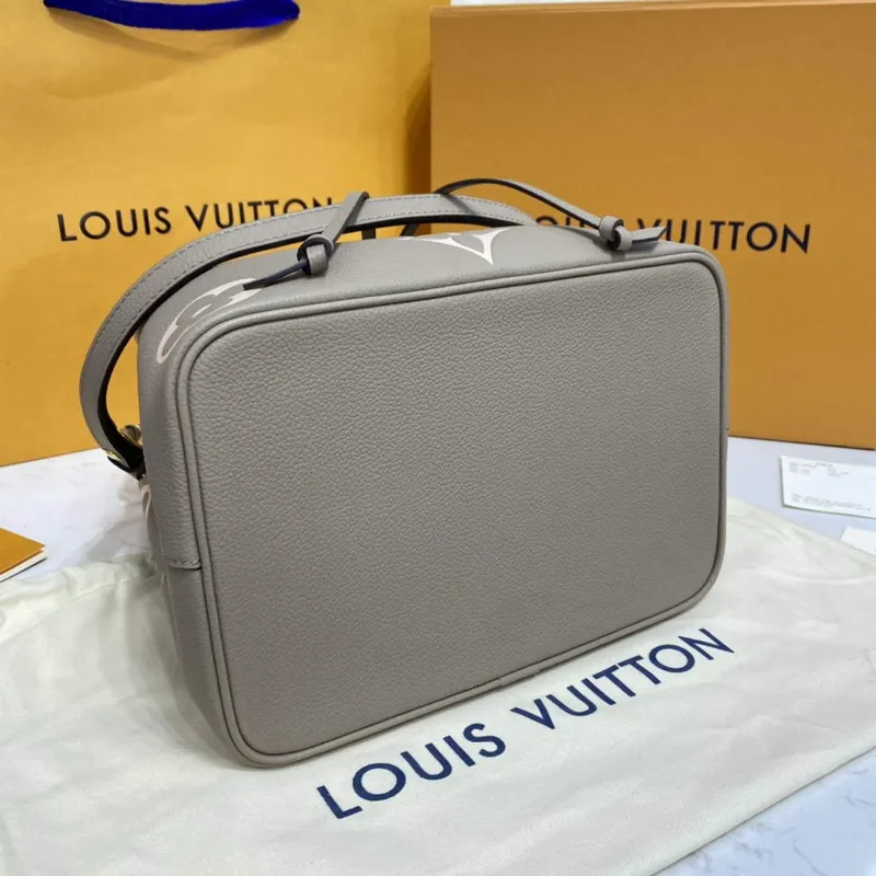 LV M45555  Louis Vuitton NéoNoé MM  Dove Grey/Cream