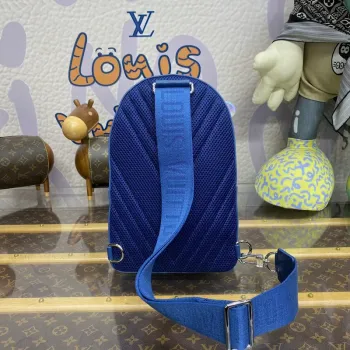 LV M23765 Louis Vuitton Pilot Slingbag Dark Blue