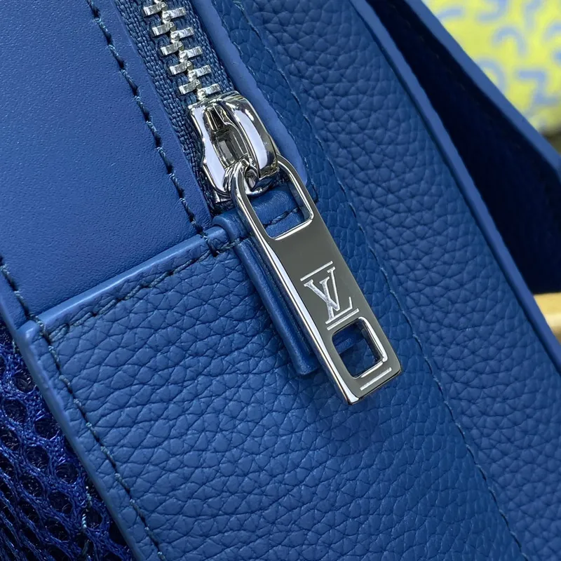 LV M23765 Louis Vuitton Pilot Slingbag Dark Blue