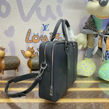 LV M30967 Louis Vuitton Porte Documents Voyage GM Ta ga cowhide leather Black