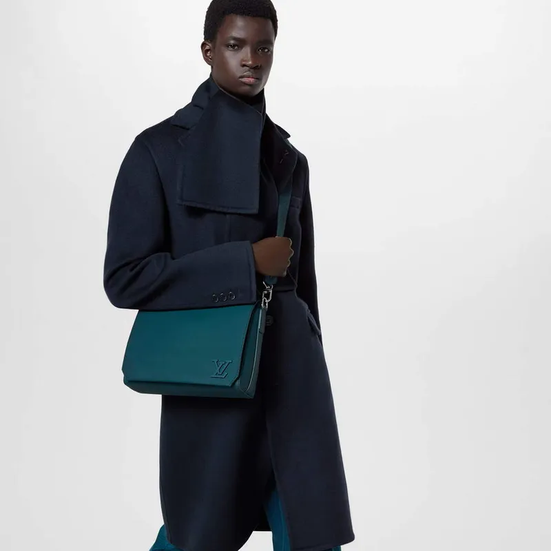 LV M23709 Louis Vuitton Takeoff Messenger Bag Atlantic Blue