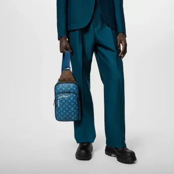 LV M23782 Louis Vuitton Avenue NM Slingbag Atlantic Blue
