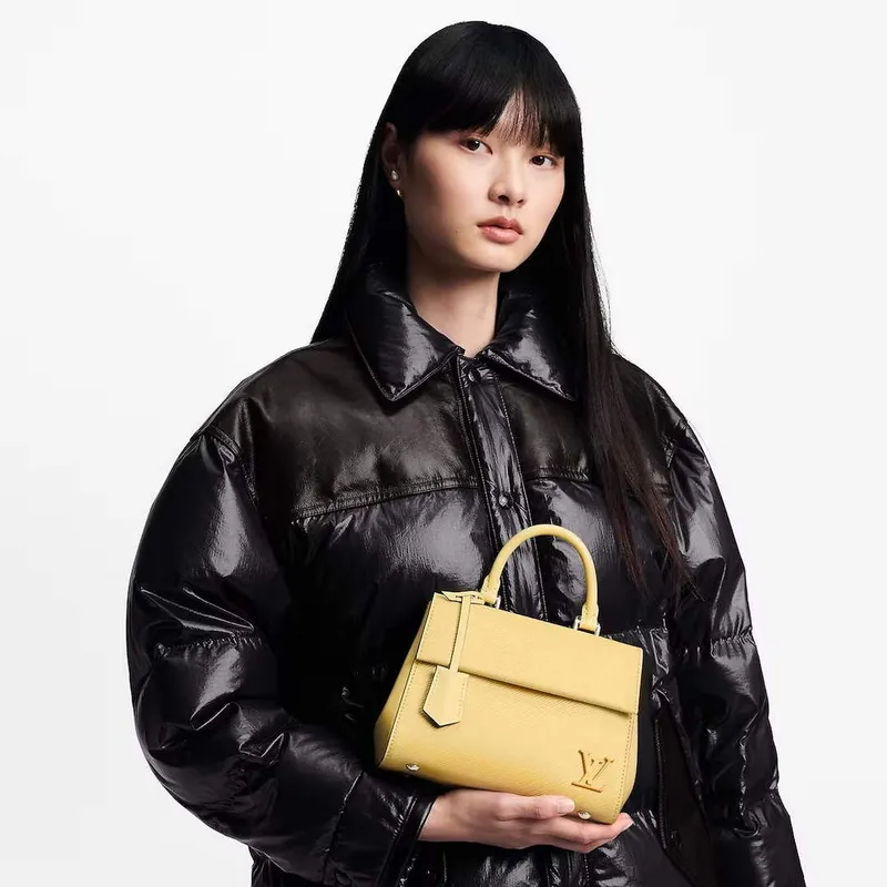 LV M22616 Louis Vuitton Cluny Mini Epi  Leather Bag  Jaune Plume Yellow