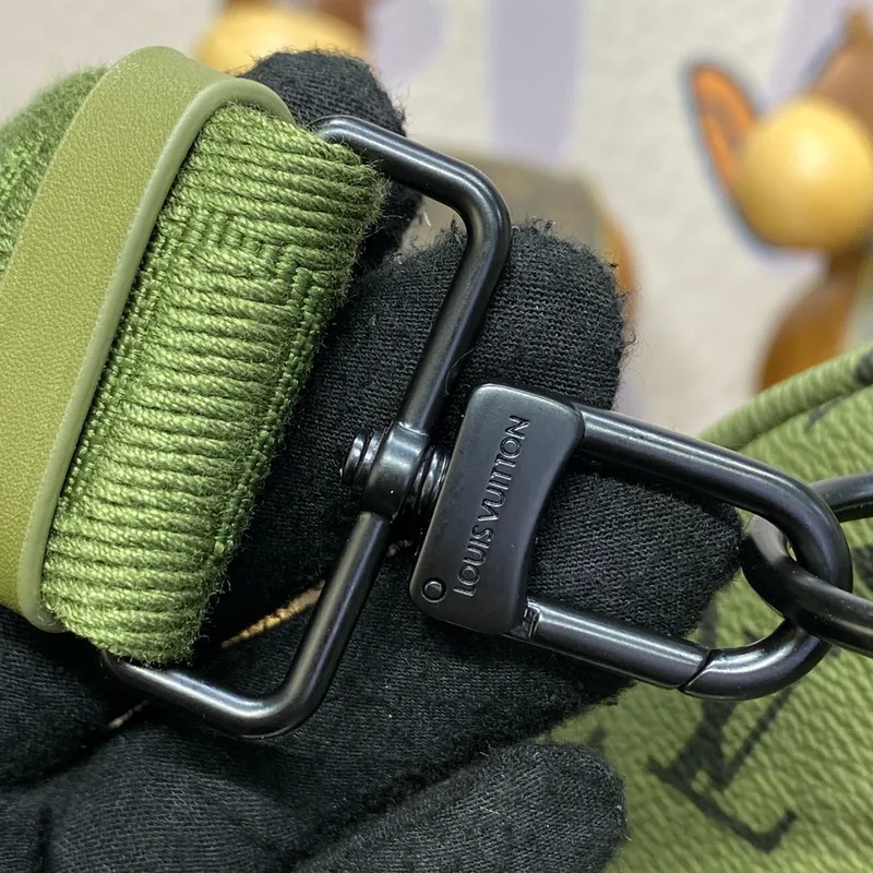 LV M23962 Louis Vuitton Keepall Bandoulière 45 Bag Khaki Green/Vermillion Red