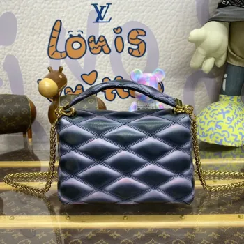 LV M23569 Louis Vuitton GO 14 MM Bag Black / Pink