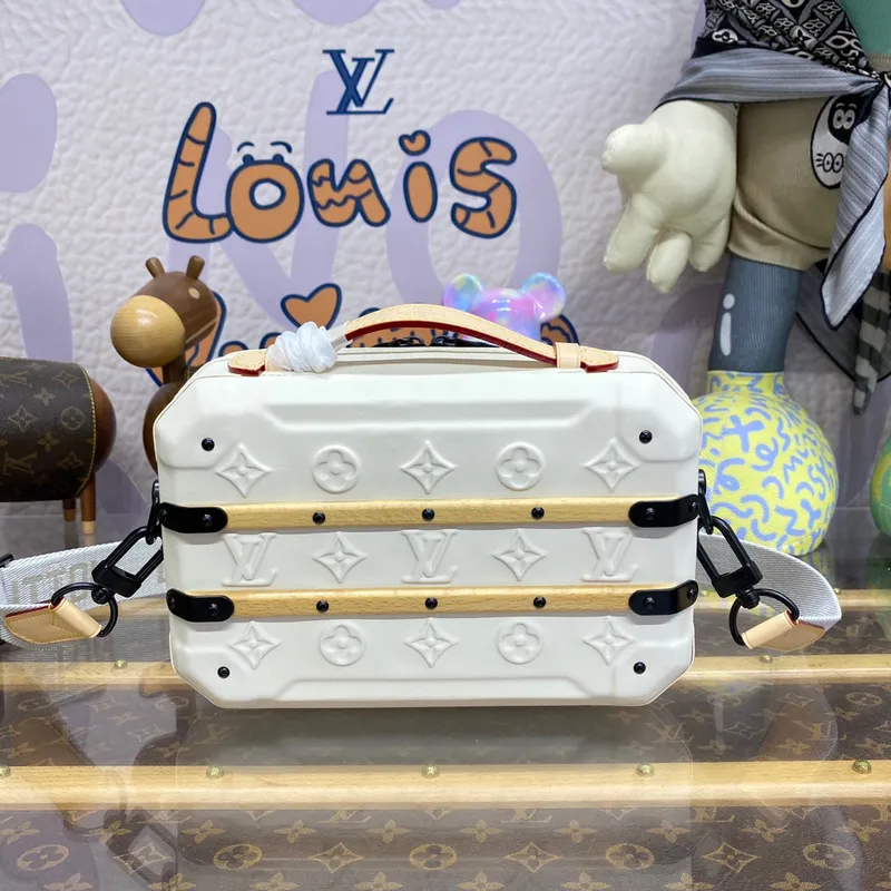 LV M21950 Louis Vuitton Future Trunk Bag Calf leather White