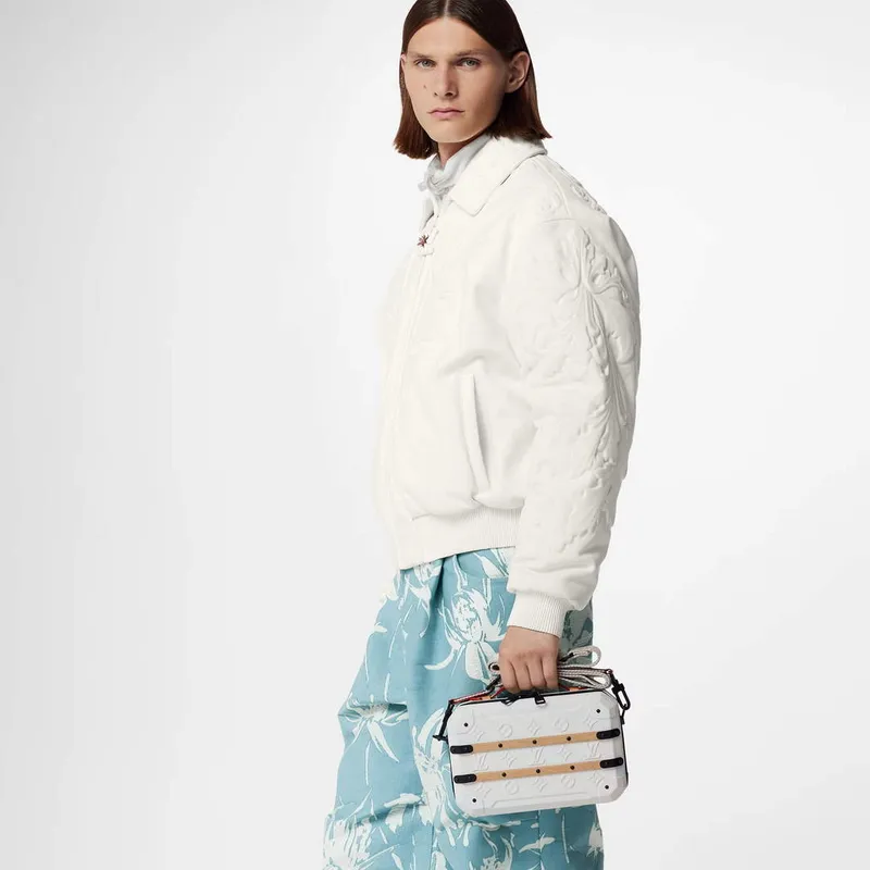 LV M21950 Louis Vuitton Future Trunk Bag Calf leather White