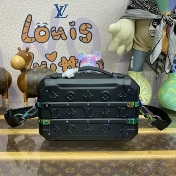 LV M21935 Louis Vuitton Future Trunk Bag Calf leather Black