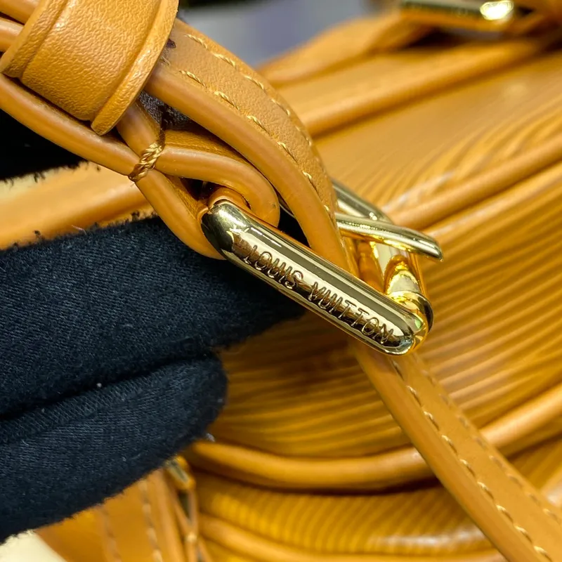 LV M23471 Louis Vuitton Saumur BB Handbag Safran Brown