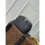 LV M11657 Louis Vuitton Avenue Messenger Bag Black