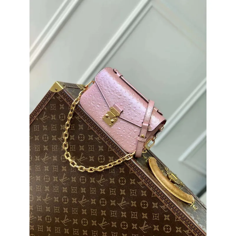 LV N85902 Louis Vuitton Pochette Métis East West Bag Ostrich leather Pink Glaze