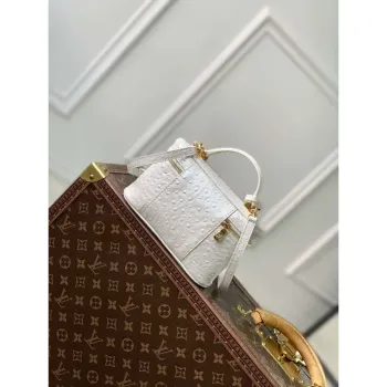 LV N85911 Louis Vuitton Vanity Chain Pouch Ostrich leather Bag White Pearl