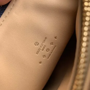 LV M24564 Louis Vuitton Coussin PM Handbag lambskin Navy Blue