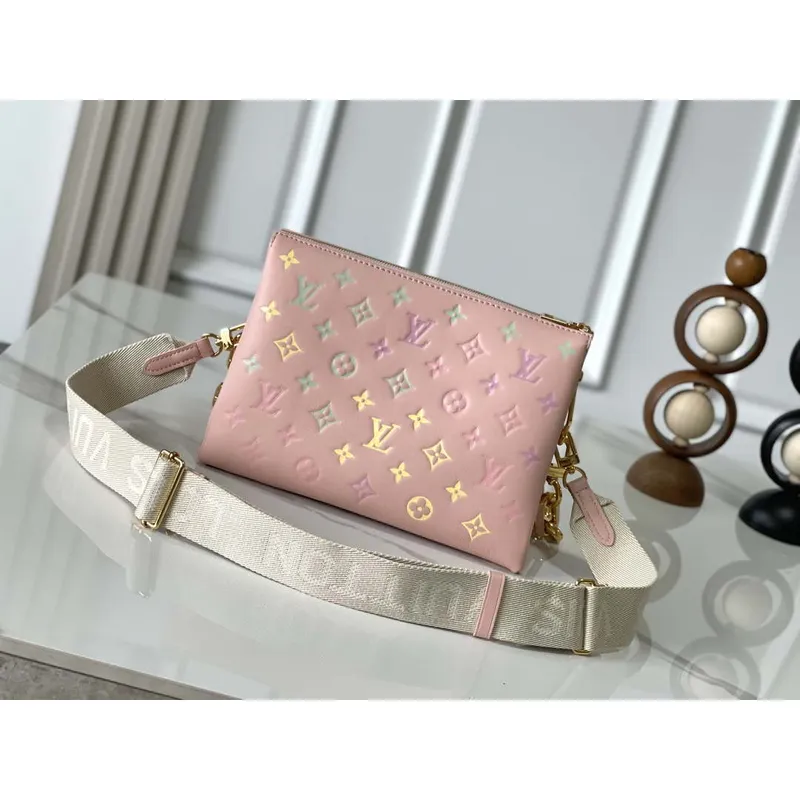Louis Vuitton LV M11726 Coussin PM Handbag lambskin Jasmine Pink