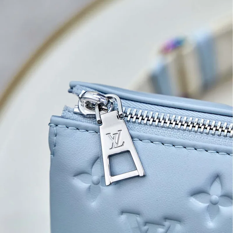 Louis Vuitton LV M11436 Coussin PM Handbag lambskin Washed Blue