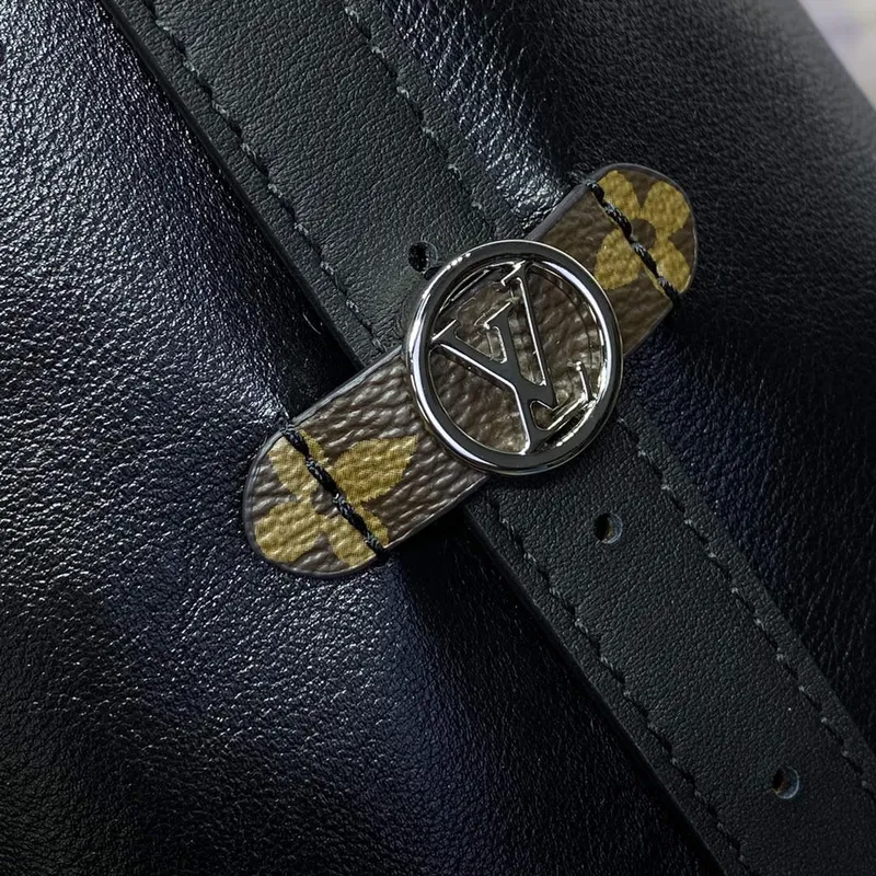 LV M25143 Louis Vuitton CarryAll Dark MM Bag Black