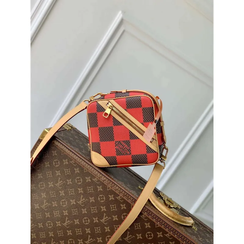 LV N40561 Louis Vuitton Chess Messenger Bag Red