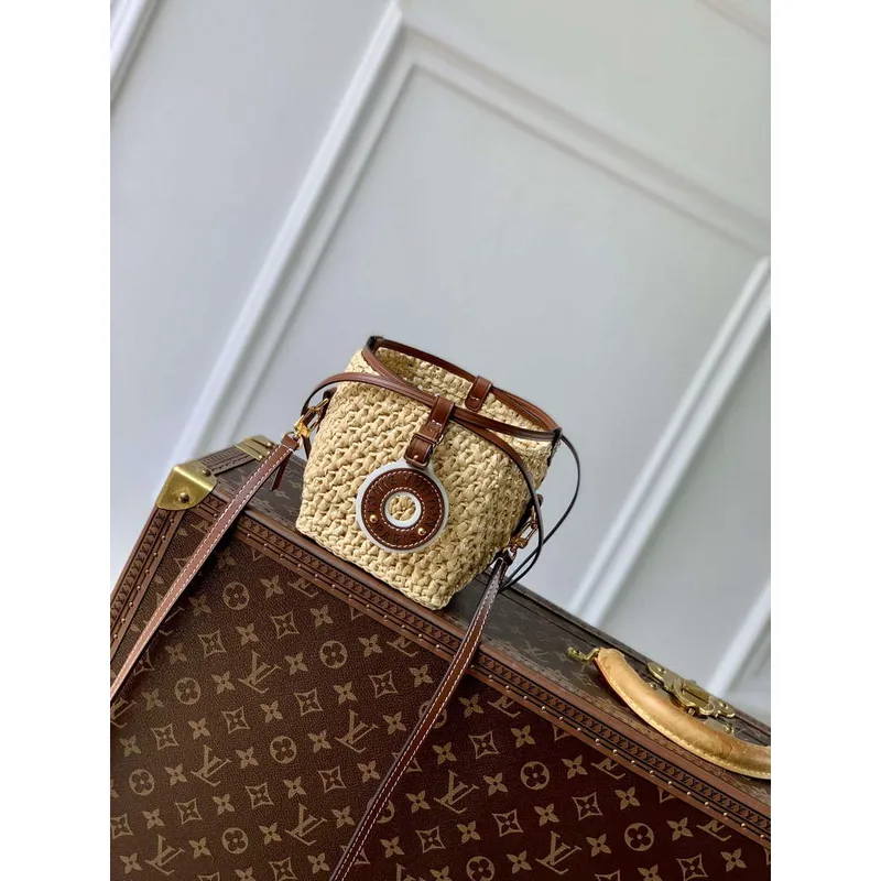 LV M83521 Louis Vuitton Noé Purse Bag Natural / Tan