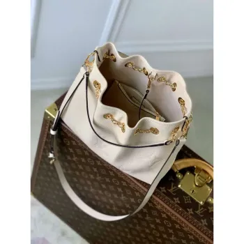 LV M47209 Louis Vuitton LV Bundle Bag Monogram Empreinte Leather Off white